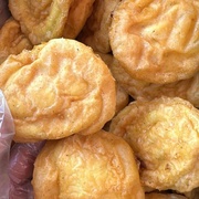 Пирожки жареные я мясом, картошкой и грибами