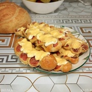 Сосиски в тесте с сыром