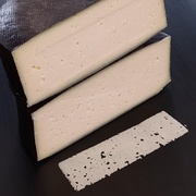 Сыр козий Российский