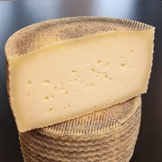 Сыр Манчего (козье+коровье)