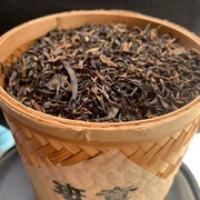 Синьцзи Чэнь Юнь 1998 г корзина 460 гр