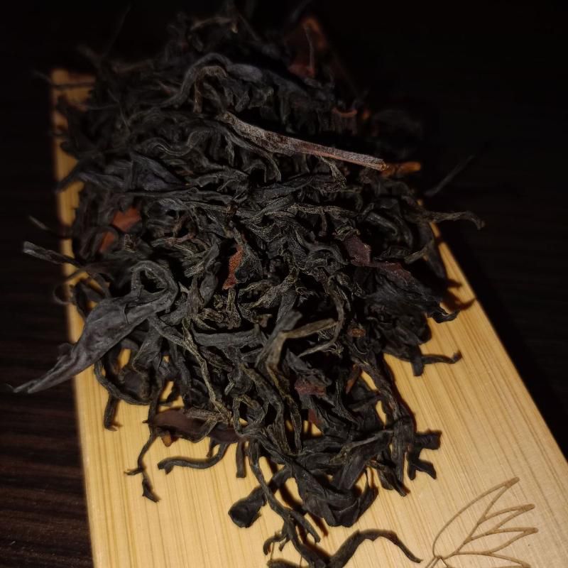 ✅ Е Шен хун ча 