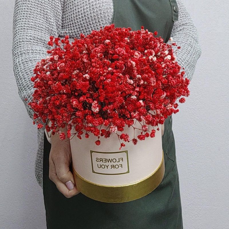 Композиция в шляпной коробке 