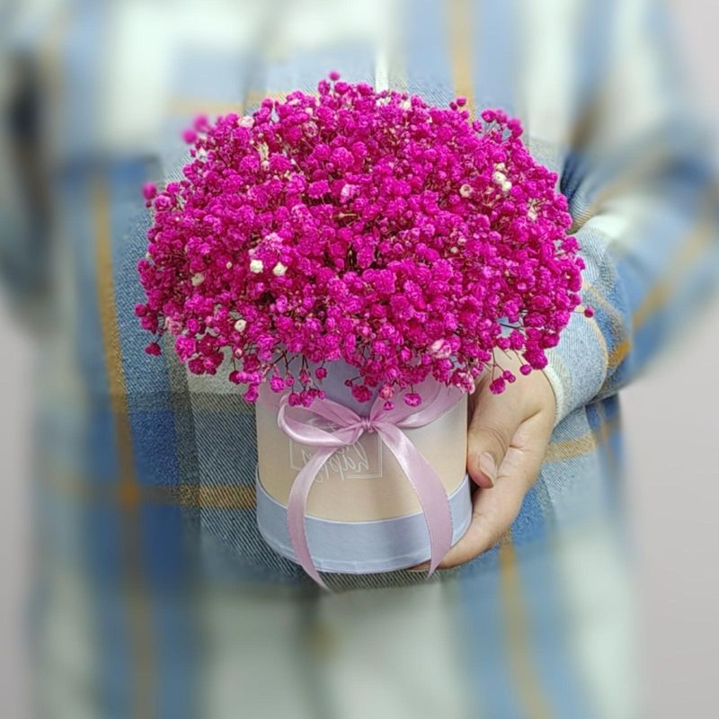 Композиция в шляпной коробке 