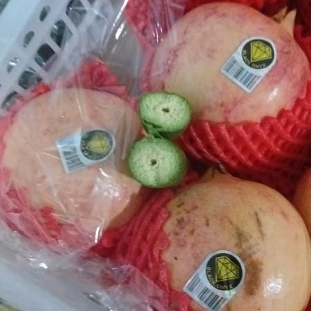 Гранат светлый, сладкий, с мягкой косточкой 