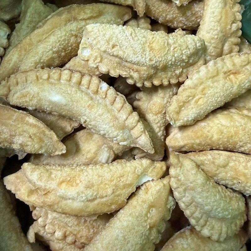 Чебуреки с кальмаром и креветкой 