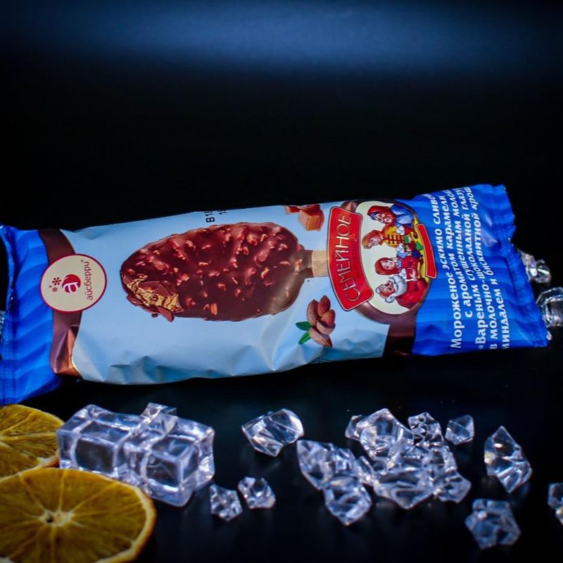 Мороженое Семейное с ароматом карамели, вареным сгущеным молоком, в шоколадной глазури с миндалем 