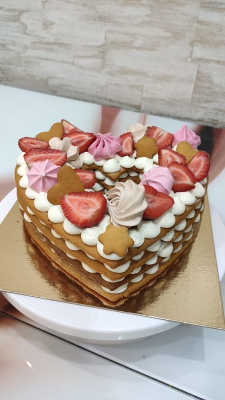 торт "Цифра, буква, форма" 