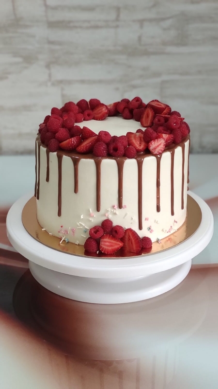 торт "Красный бархат" 