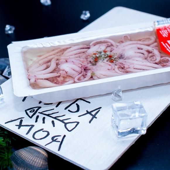 Щупальца кальмара с пряности, Вкусное море, 180 г 