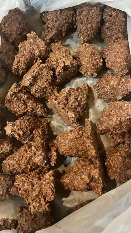 Кокосовые пирамидки с молочным шоколадом 